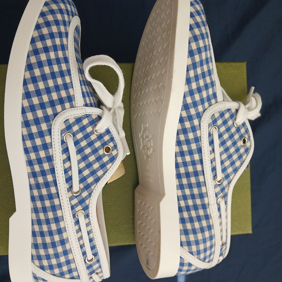 Gucci Graham Size 33 or Size 1.5Y Shoes - Picture 8 of 9